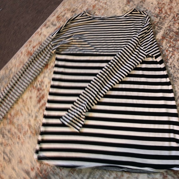 Tee - Picture 2 of 3